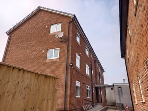 Photo 9- click for photo gallery